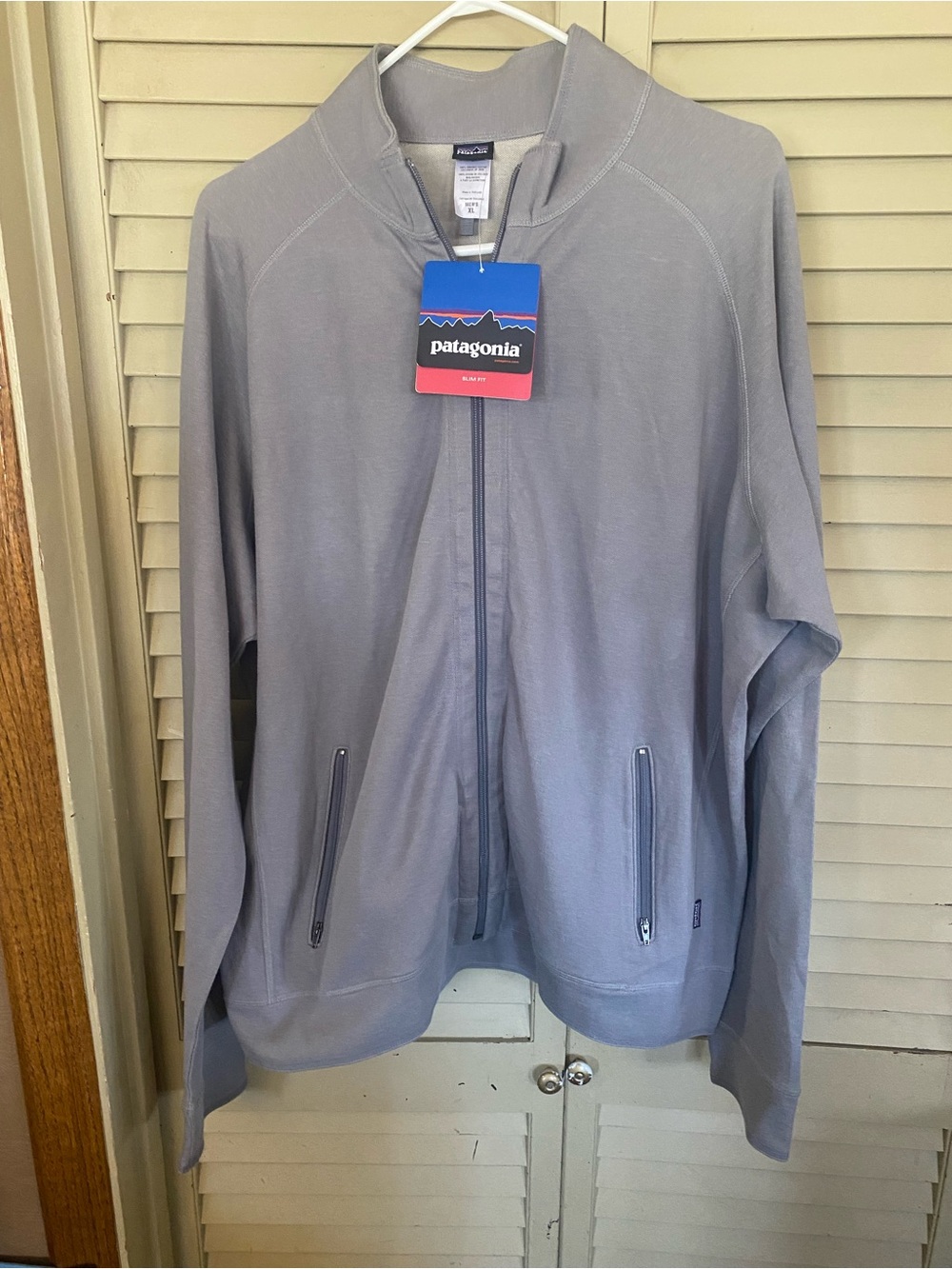 New Old Stock From The 90’s Patagonia Men's Prefrontaine Gray Full-Zip Jacket